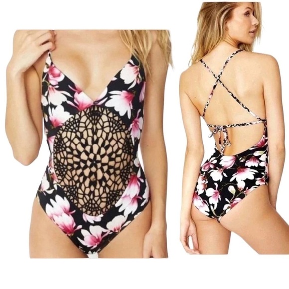 New Frankie’s Bikinis Poppy Swimsuit Size XS - Picture 1 of 15